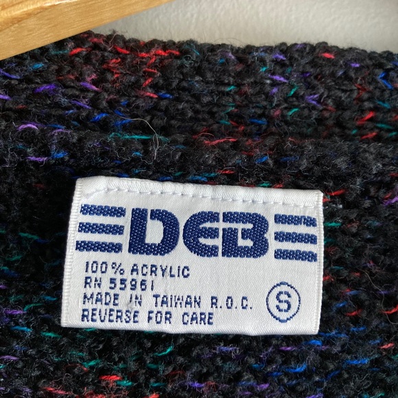 Vintage Deb Shops Hem Button Cardigan Sweater - Picture 7 of 7